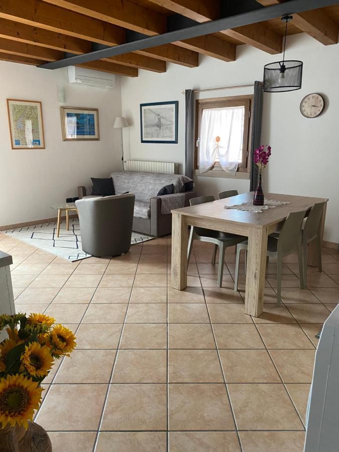 Ely Hause Apartment Calmasino Ngoại thất bức ảnh