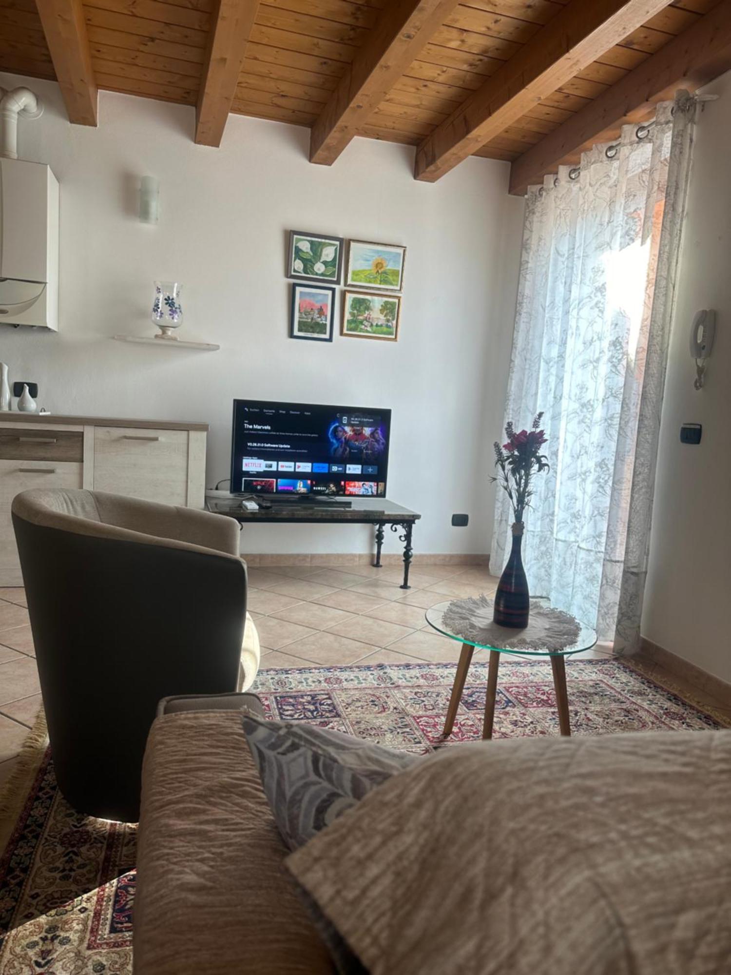 Ely Hause Apartment Calmasino Ngoại thất bức ảnh